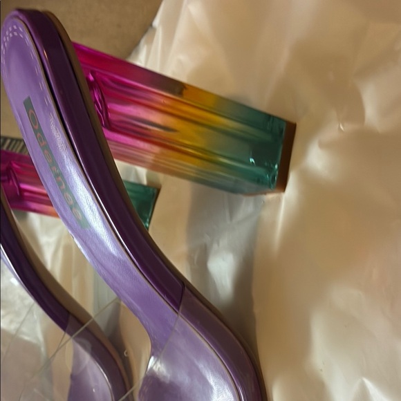 Vibrant Purple Heels with Transparent Design - Picture 2 of 9